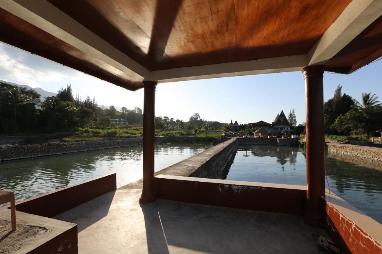 Toba Village हॉलिडे पार्क